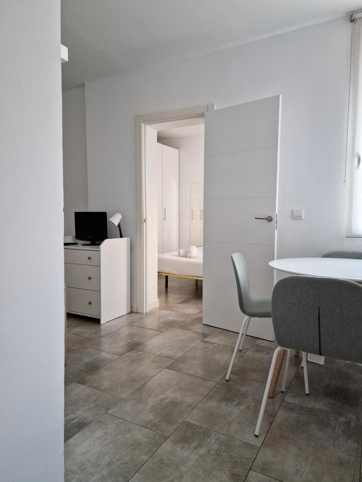 San Buenaventura Vistillas Apartamento Para Dos Appartement Madrid Buitenkant foto